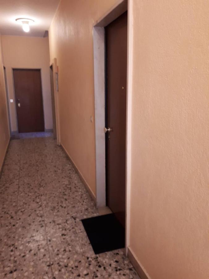 Apartamento Vicino Policlinico San Donato Apartment Сан Донато Миланезе Екстериор снимка